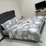 101 Condo Furnished Walking Distance Niaa 3